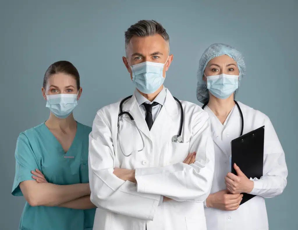 ¿Cómo hacer la homologación del título médico en España?